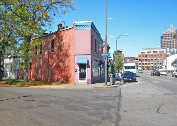 Monroe Ave Corner Glass Storefront: 181 Monroe Ave, Rochester, NY 14607